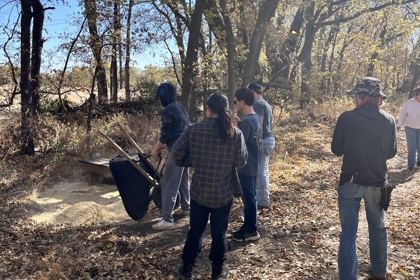 Students work on Cecil Best Trail